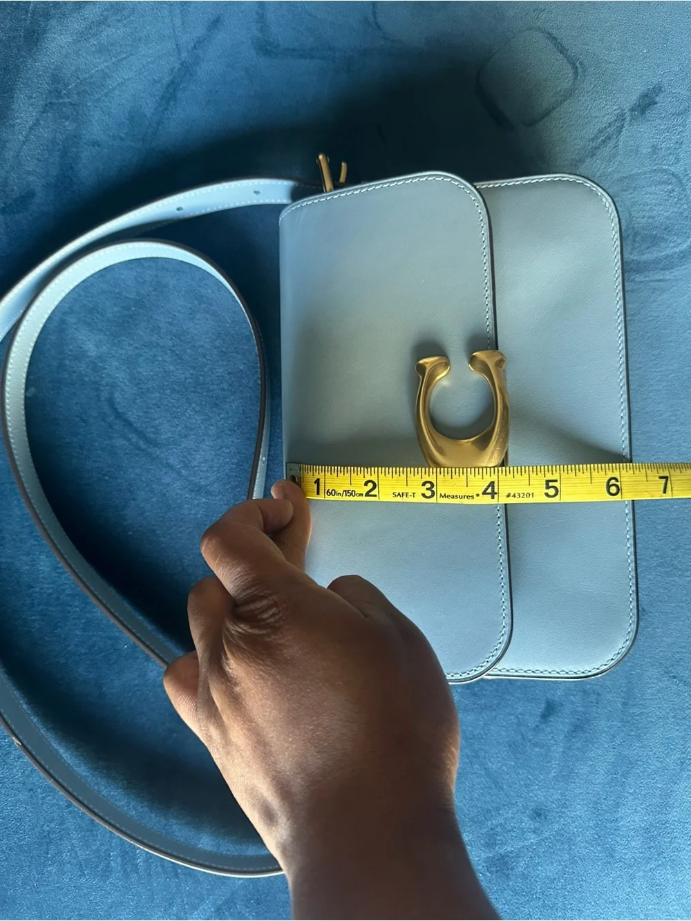 Coach Sage bag Leather Crossbody Shoulder Bag with Gold Hardware